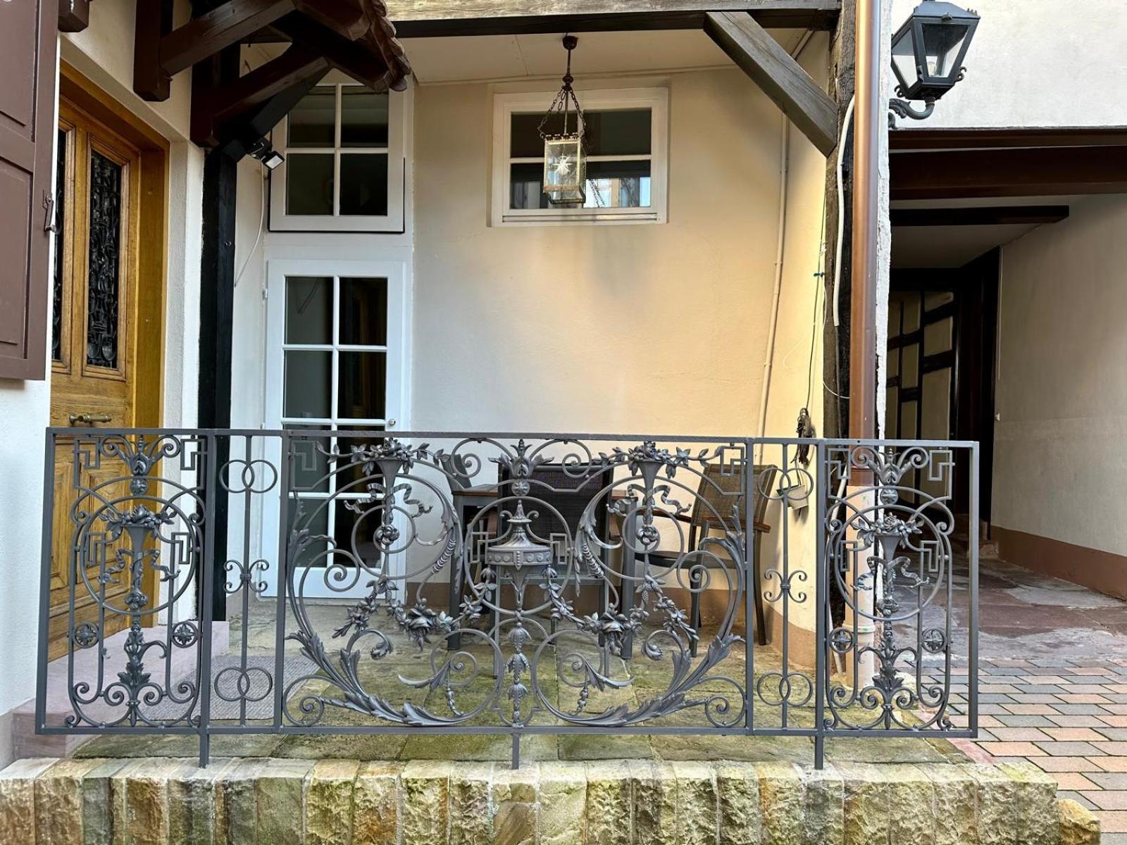Exklusives Haus, Ruhig Gelegen Im Innenhof, Zentral, Lichtdurchflutet, Karlsruhe Exterior foto